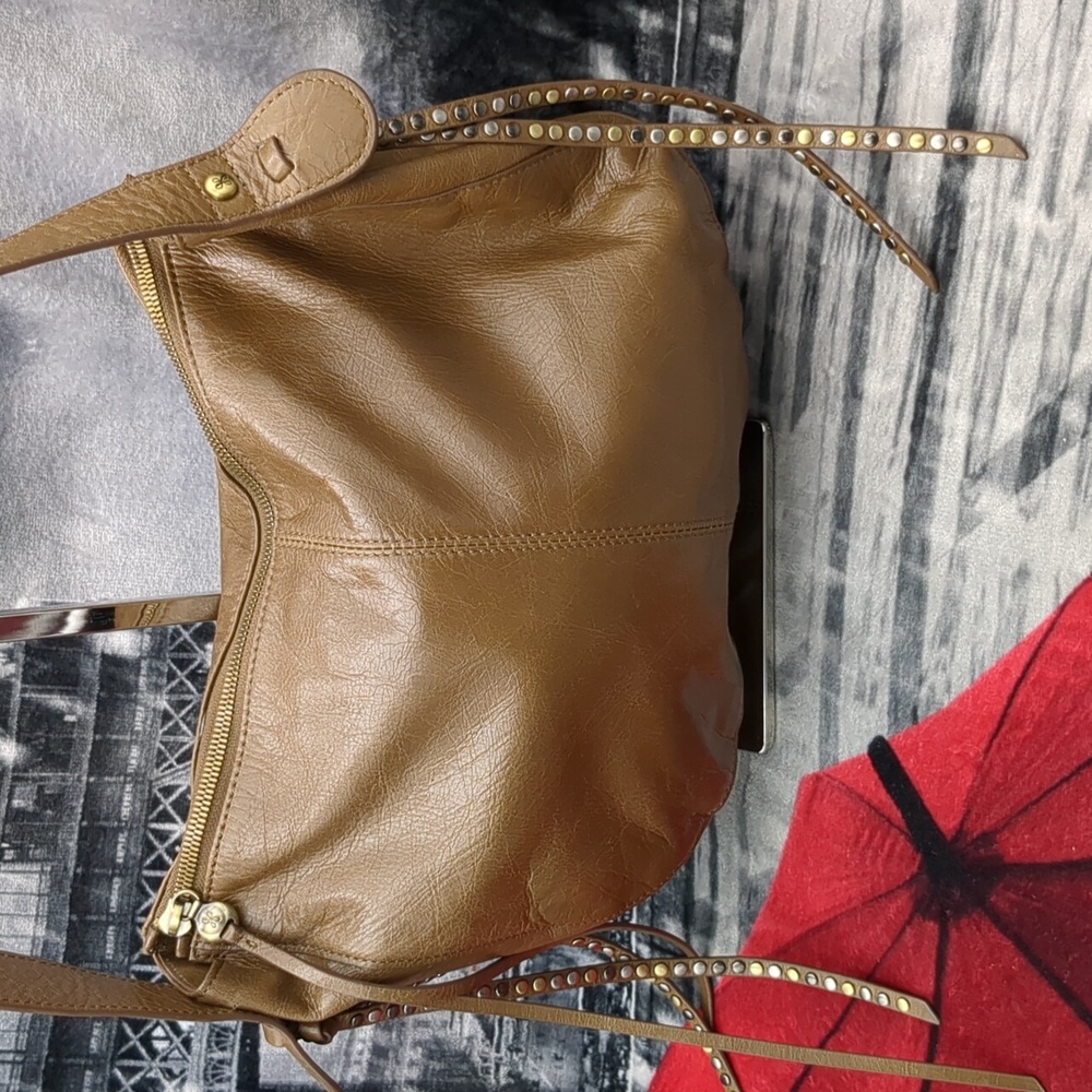 Hobo Brand Leather Shoulder Bag - Picture 2 of 12